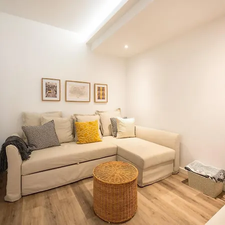 بيت ضيافة Guest Ready - Charming Retreat In 3*