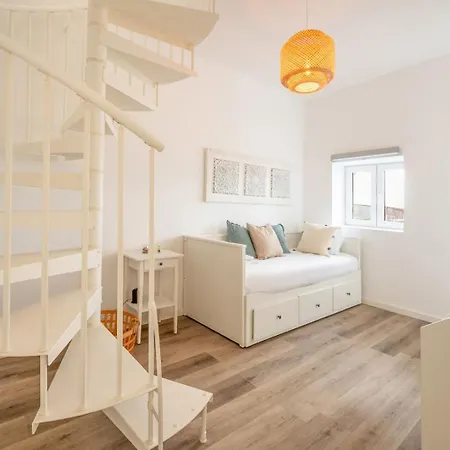 Guest Ready - Charming Retreat In بالميلا