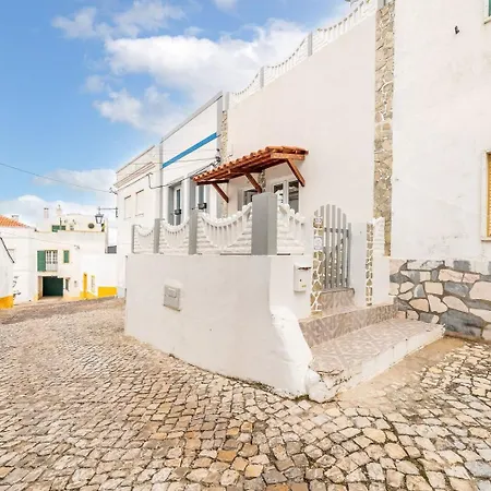 Guest Ready - Charming Retreat In 3* بالميلا